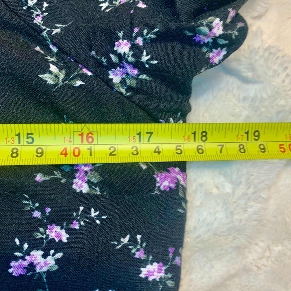 Wild Fable Boho Dress Medium Black Floral Purple Green Flowy Puff Sleeves - Picture 14 of 16